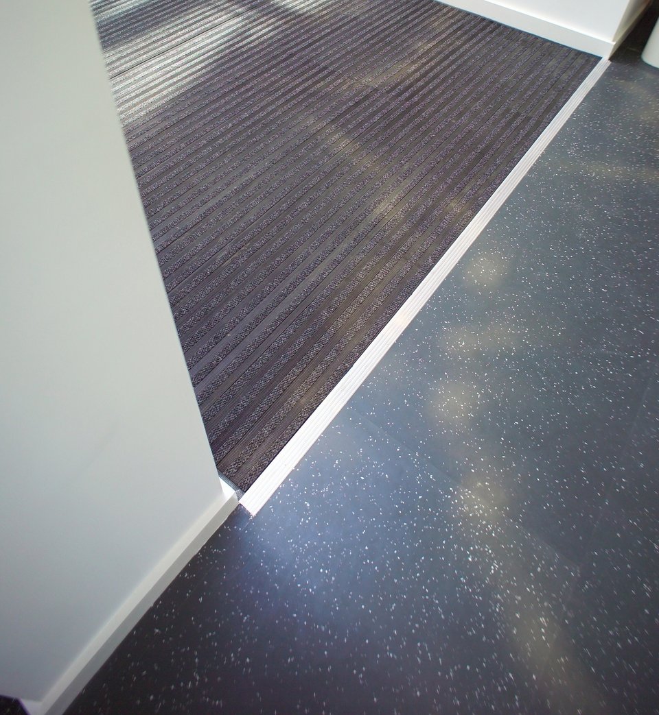 How to Choose the Safest Flooring Accessories for Patient Rooms